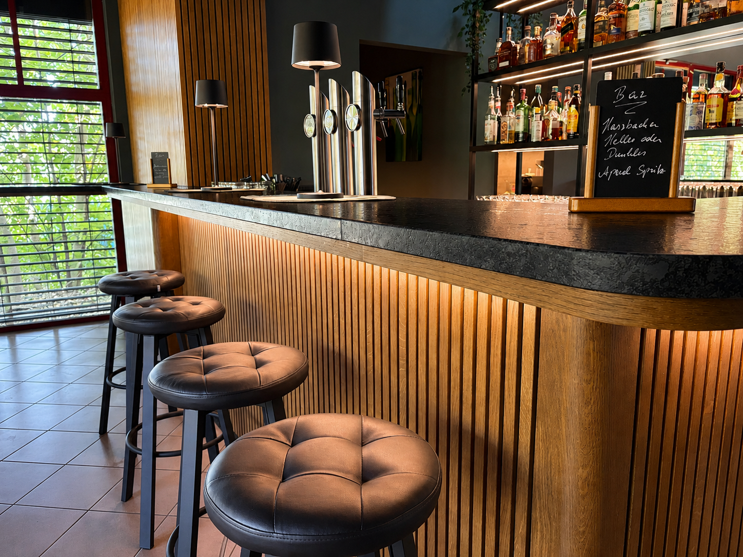 Bar Seyser